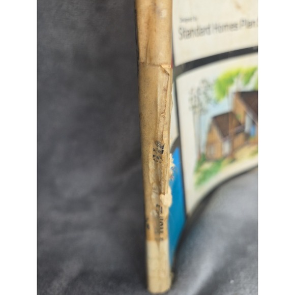 Selected Homes Designed By Standard Homes Plan Service Inc Book 1970s? - Picture 4 of 16